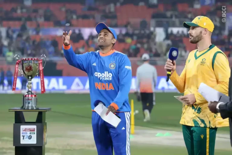 India vs South Africa T20 Series: South Africa Crushes India by 51 Runs to Level the Series 1-1