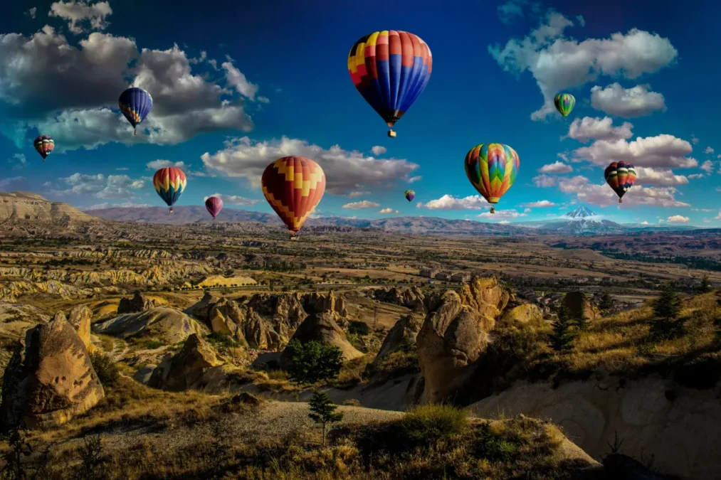 The magic of a hot air balloon ride in rak with magnificent views times of dubai