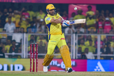 "MS Dhoni Can’t Bat 10 Overs Running Full Stick," Says CSK Coach Stephen Fleming: What Does This Mean for CSK?
