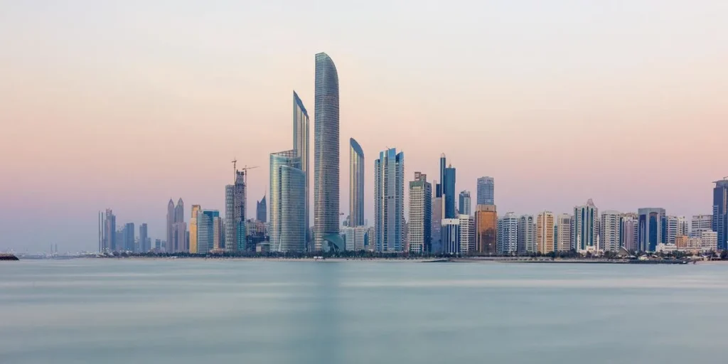 UAE Weekend Weather Slight Cooler Temperatures Bring Relief to Residents
