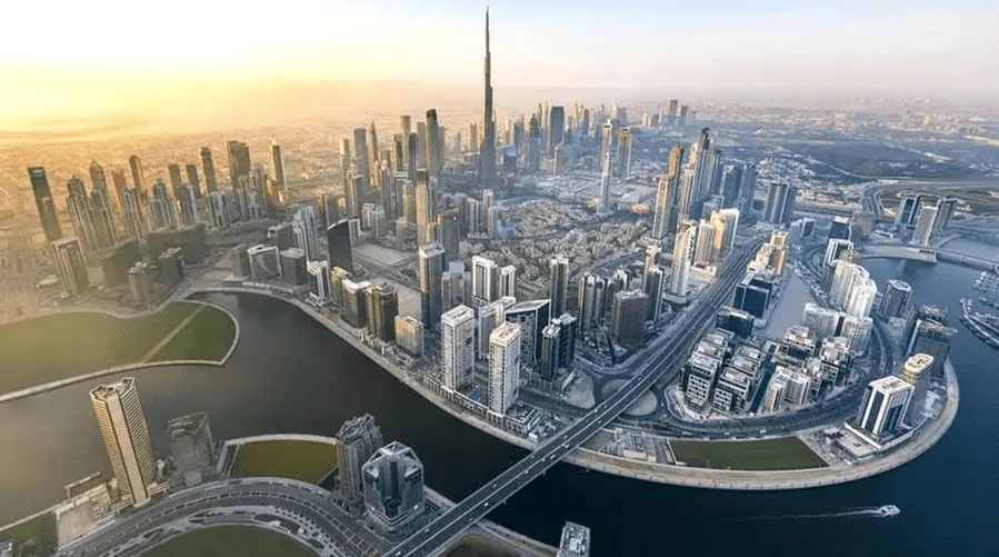 Abu Dhabi GDP Set to Grow by 2.5% in 2025, Driven by Strong Non-Oil Sector