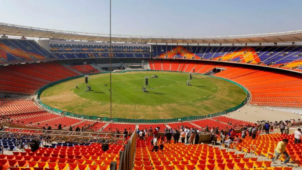 IPL 2025 Suspended: What Next for Cricket’s Biggest League? 11 IPL 2025 Suspended What Next for Cricket’s Biggest League