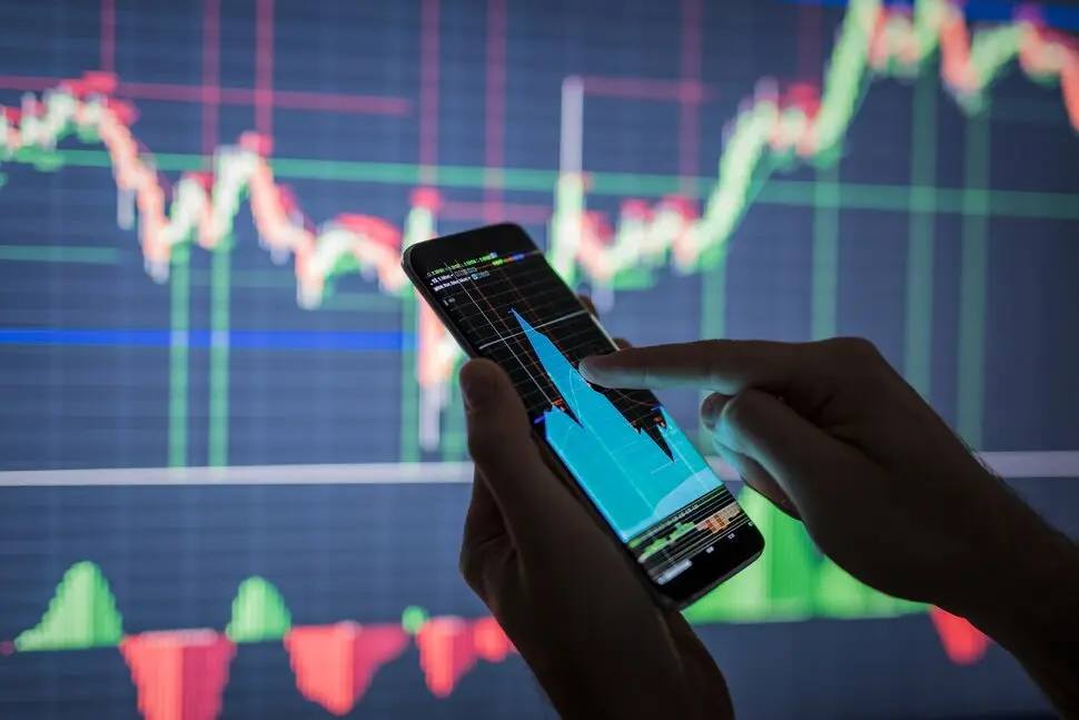 UAE Finance: Investors Lose Millions as Brokerage Firm Disappears Overnight