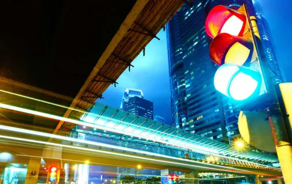 Traffic Surge in Dubai: Smart Solutions Aim to Cut Congestion by 30% 2 Smart Solutions Aim to Cut Traffic Surge in Dubai, It seems like there is just no solution to the problem of traffic ever getting solved.