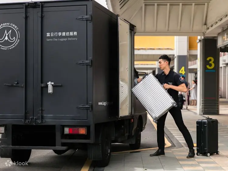 Dubai Luggage Delivery: Skip Baggage Claim Stress with Direct Home or Hotel Service 6 Dubai Luggage Delivery Skip Baggage Claim Stress with Direct Home or Hotel Service