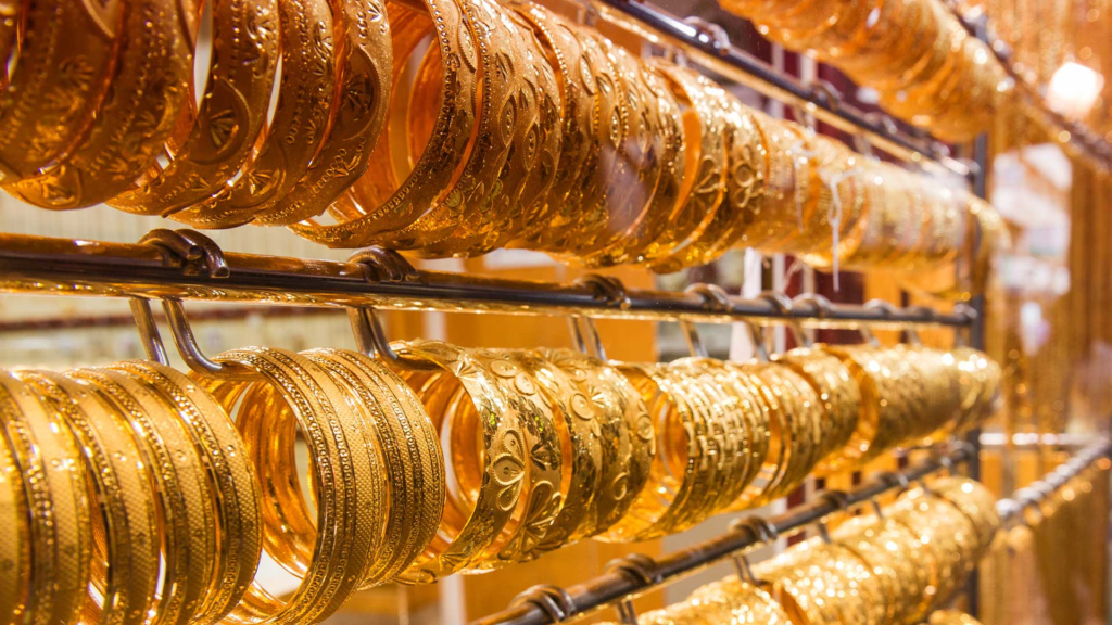 UAE-India Gold Rules: A Complete Guide for Travelers Carrying Gold 6 UAE-India Gold Rules: A Complete Guide for Travelers Carrying Gold