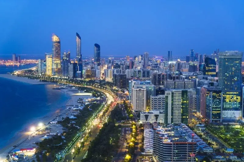 UAE GDP Reaches $484 Billion in 2024 2 UAE GDP Reaches $484 Billion in 2024 with approximate growth of 3.6%