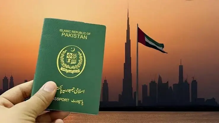 Pakistani Expats in UAE Celebrate Mobile Tax Exemption