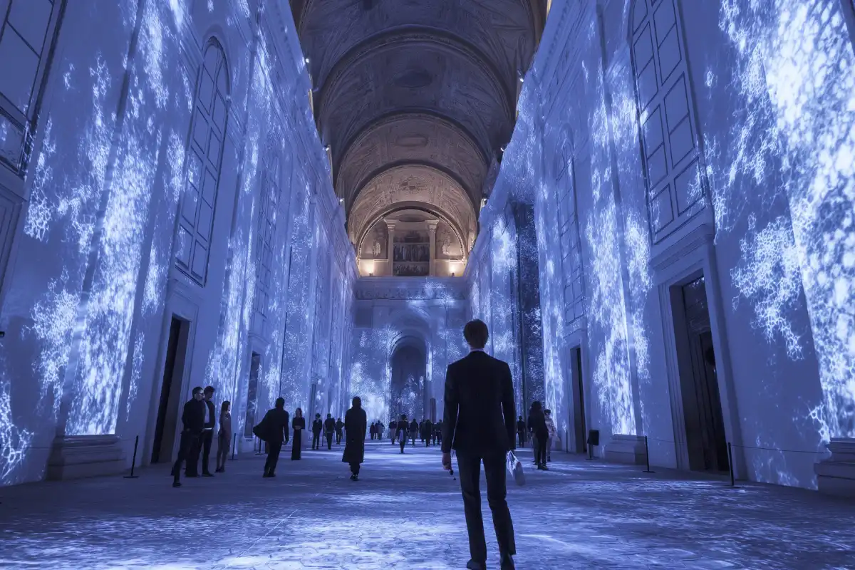 Dubai launches the Dh1bn Creative Sector Resilience Portfolio to fund artists, creatives, and SMEs.