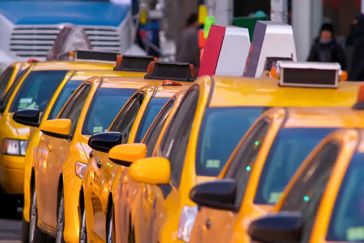 Dubai taxi companys acquisition times of dubai