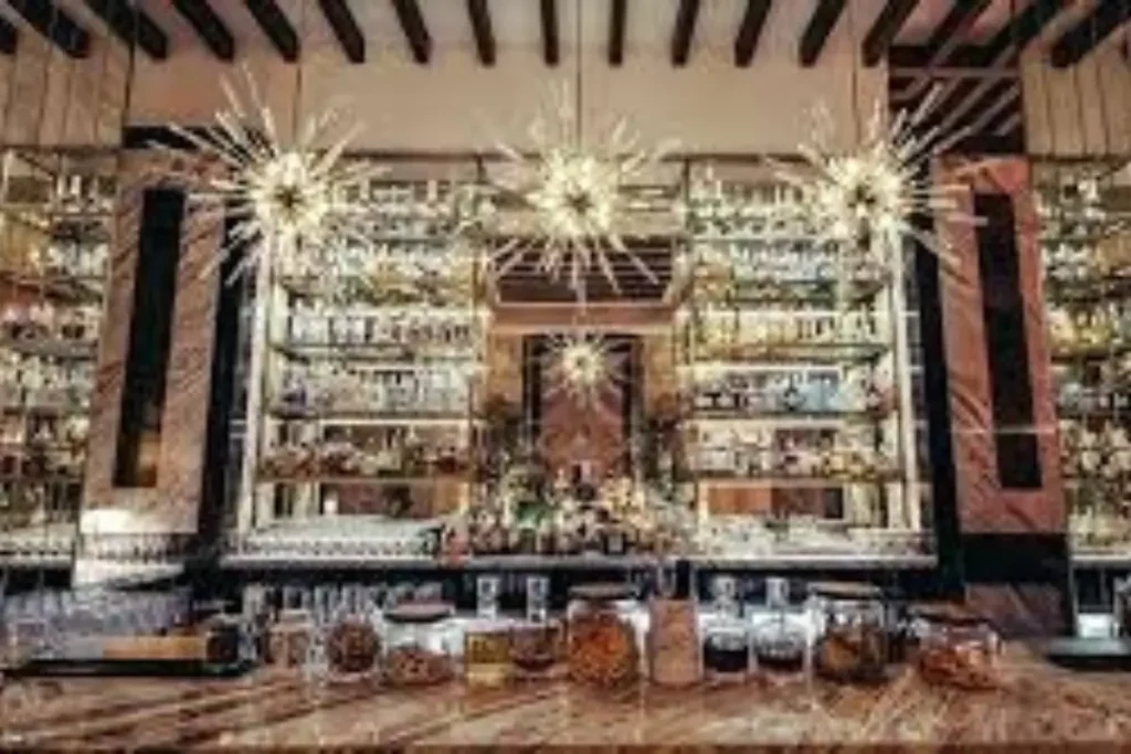 Best Hotel Bars in Dubai 2025 that Bolster the Spirits
