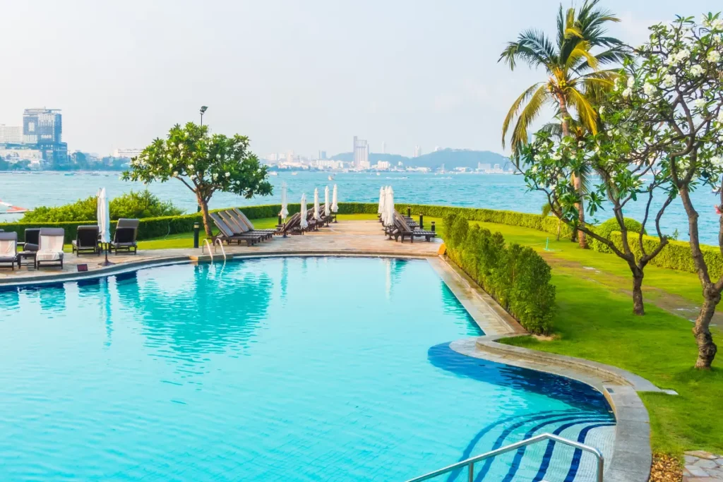 Discover the Best Luxury Pools in Dubai for an Unforgettable Experience