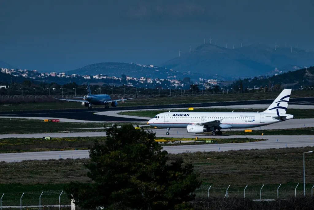 New Indian Airlines Introduced where the Indian Government Sanctioned 2 New Carriers 4 New Indian Airlines Introduced where the Indian Government Sanctioned 2 New Carriers