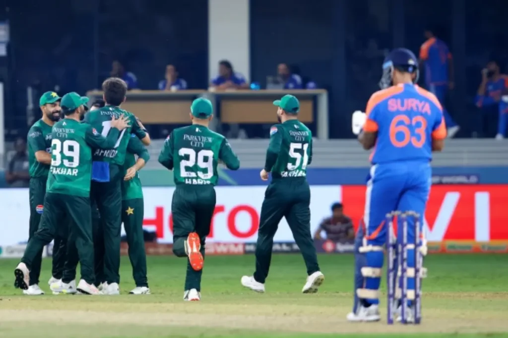 Ind vs Pak Match Controversy Where Chaos Grips Asia Cup Thriller
