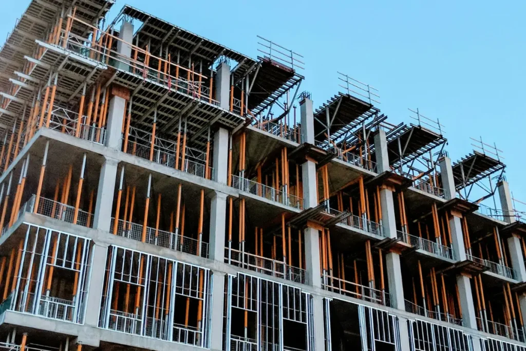 Emerging  UAE Residential Hotspot Ahead of the Blue Line