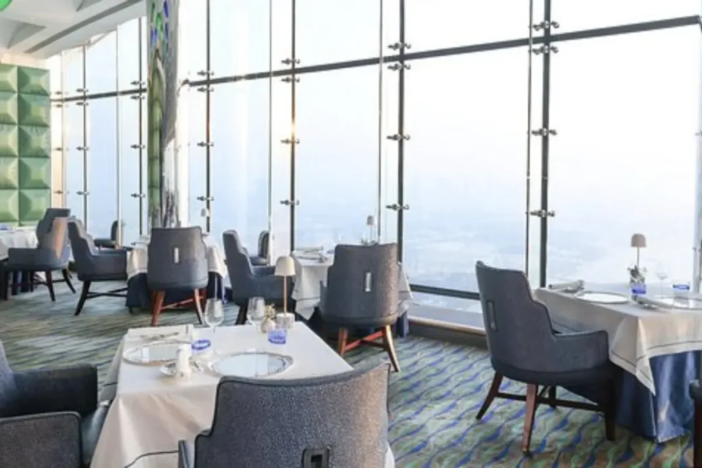 5 Luxury Things to do in Burj Al Arab