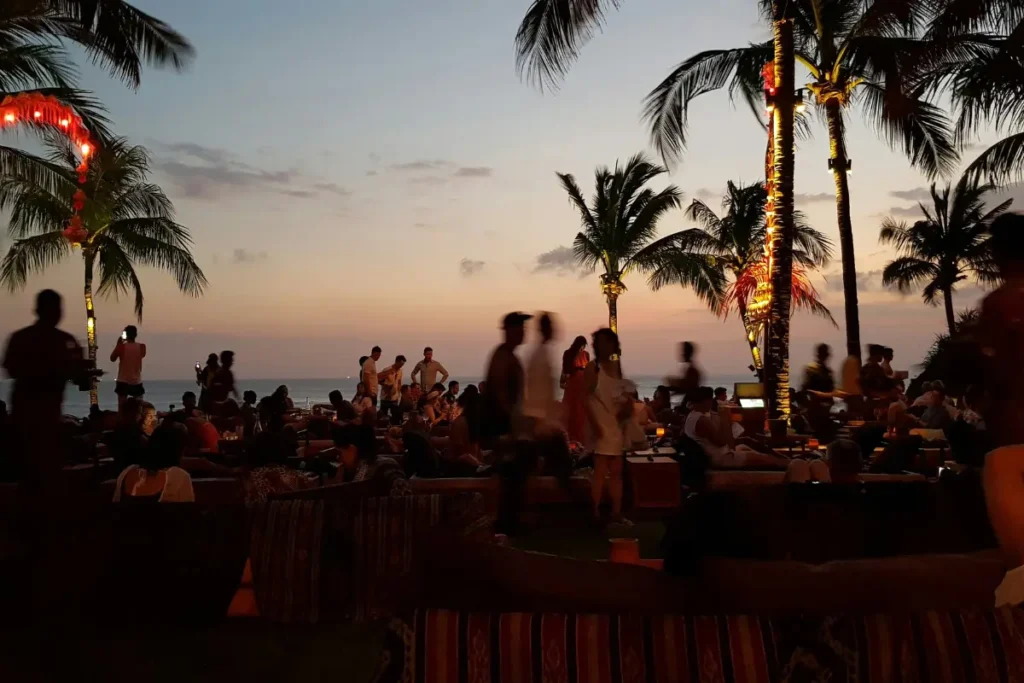 30 Fully Redeemable Pool Passes In Dubai To Put On Your Radar