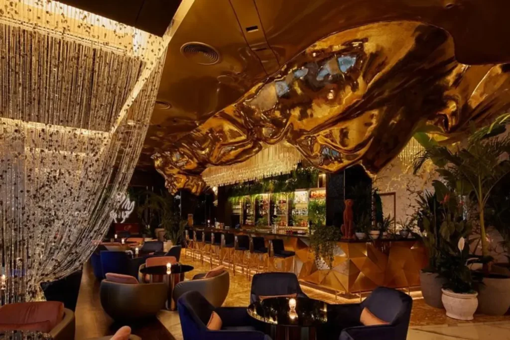 Best Hotel Bars in Dubai 2025 that Bolster the Spirits
