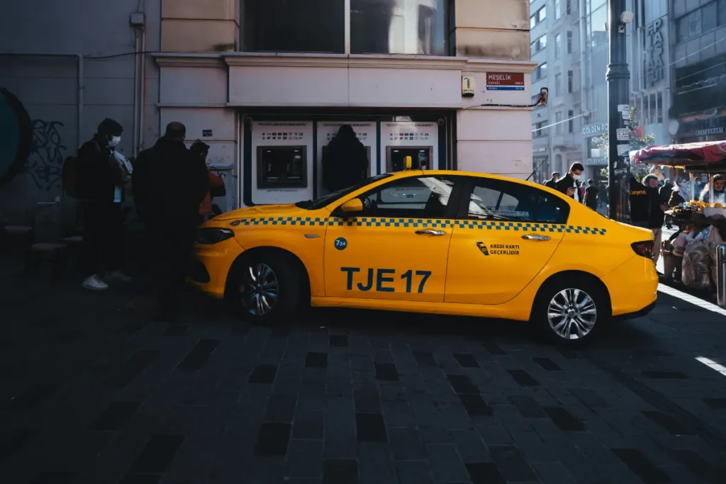 10 Critical UAE New Traffic Rules That Will Impact Your 2026 Commute