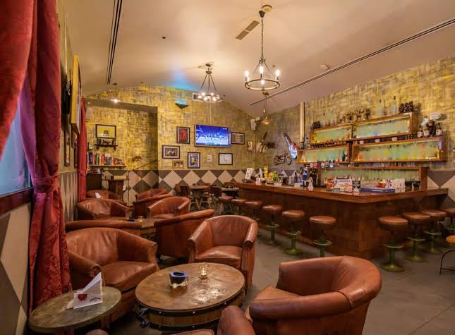 Best Night Bars in Dubai