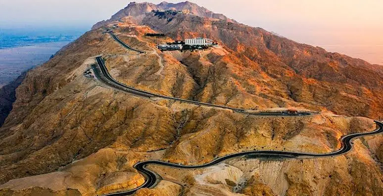 UAE Unusual Roads