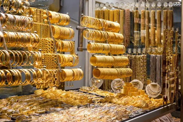 bargain for gold in Dubai