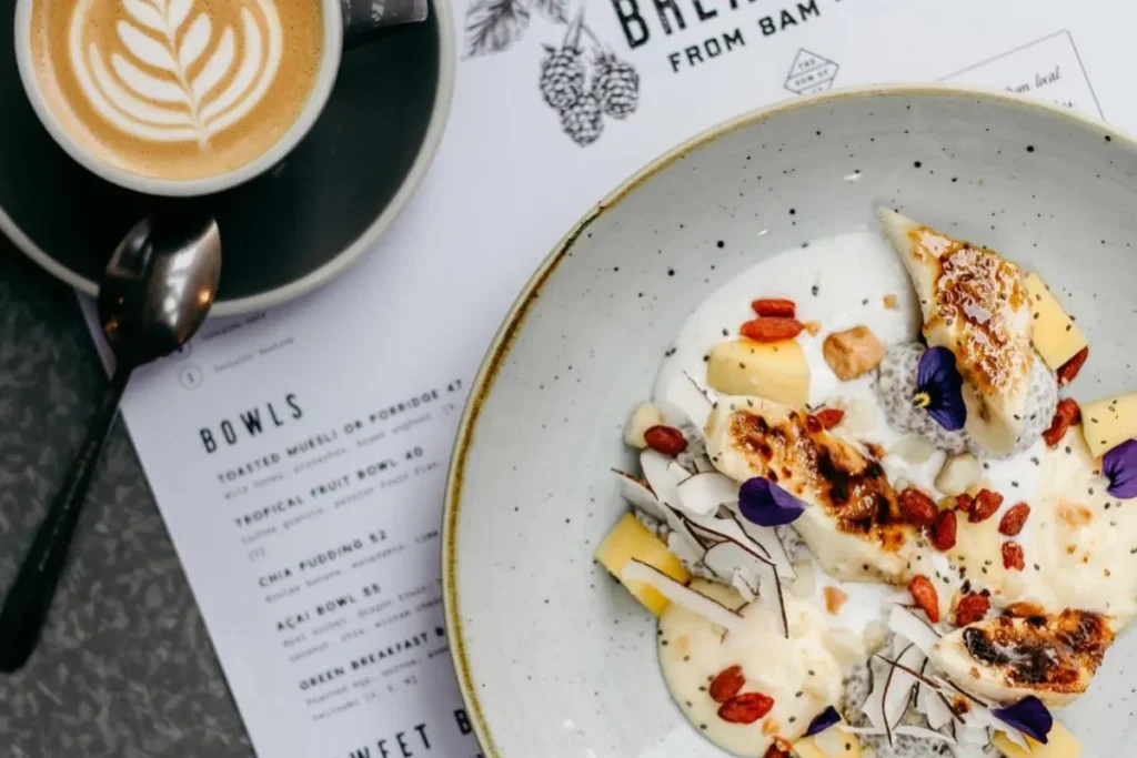 Breakfast spots in Dubai