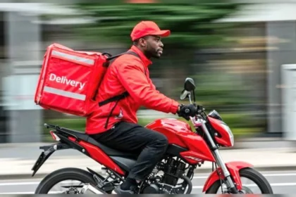 Strict Rules for Delivery Riders in UAE