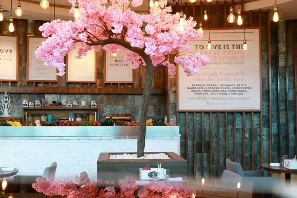 breakfast spots in Dubai