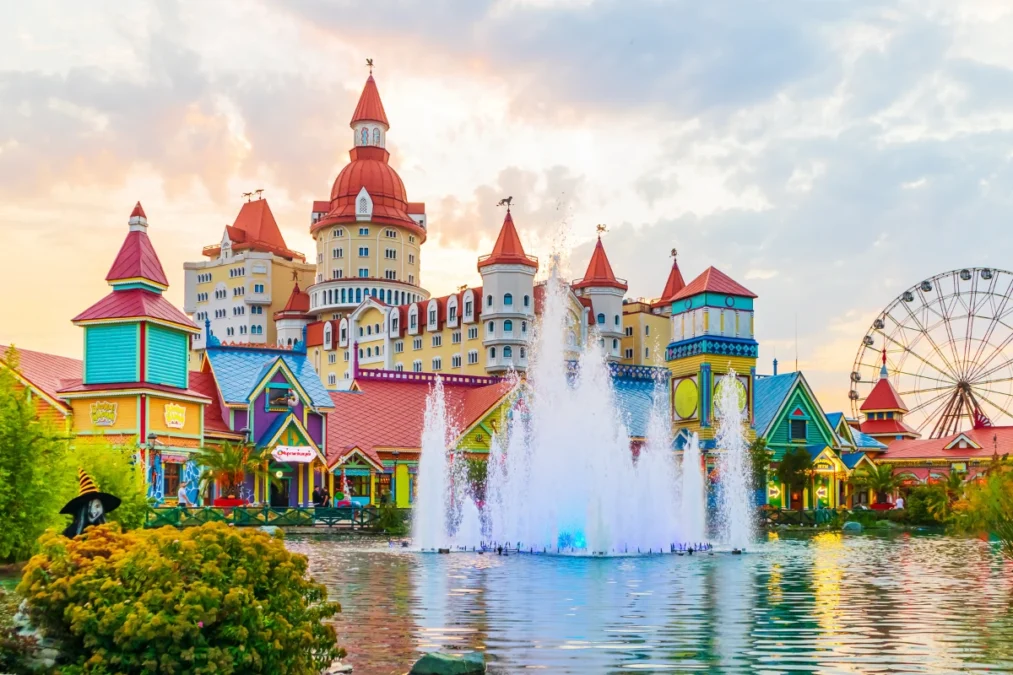 Disneyland abu dhabi location on yas island revealed for first time ceo says lots of work ahead times of dubai