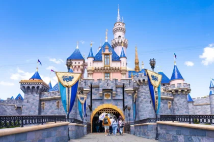 Tentative Announcement of the Abu Dhabi Disneyland Opening Date