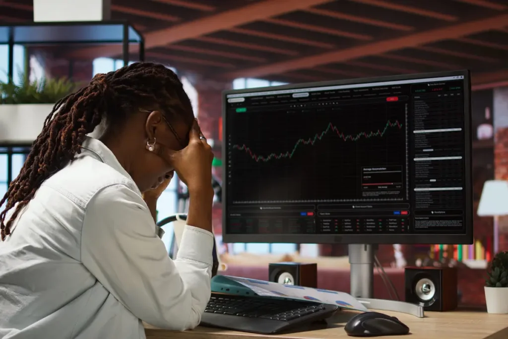 Stock Market Crash Hits Wall Street- What Investors Must Know?