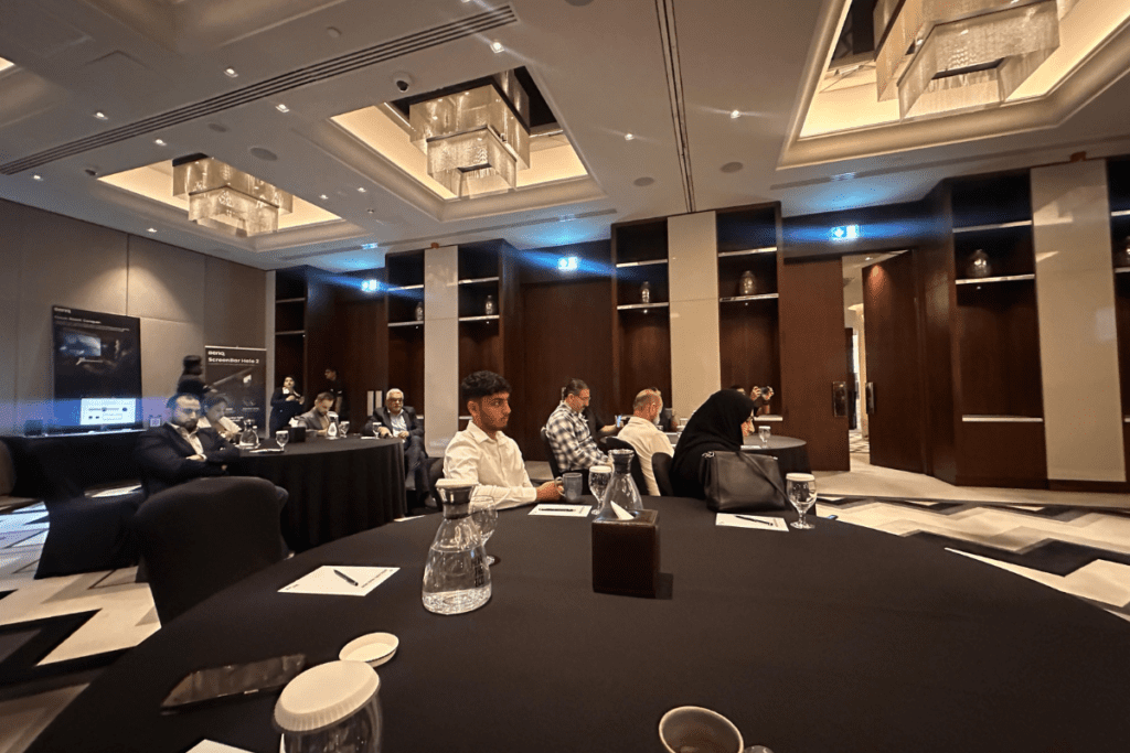 BenQ Middle East Launches ScreenBar® Halo 2 and ScreenBar® Pro to Redefine Workspace Lighting in Dubai 4 BenQ Middle East Launches ScreenBar® Halo 2 and ScreenBar® Pro to Redefine Workspace Lighting in Dubai