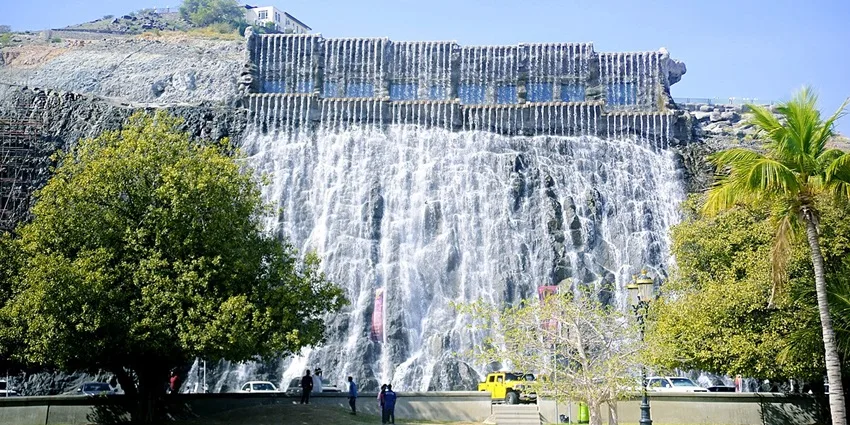 Khor-Fakkan-Waterfalls - Times of Dubai Times of dubai