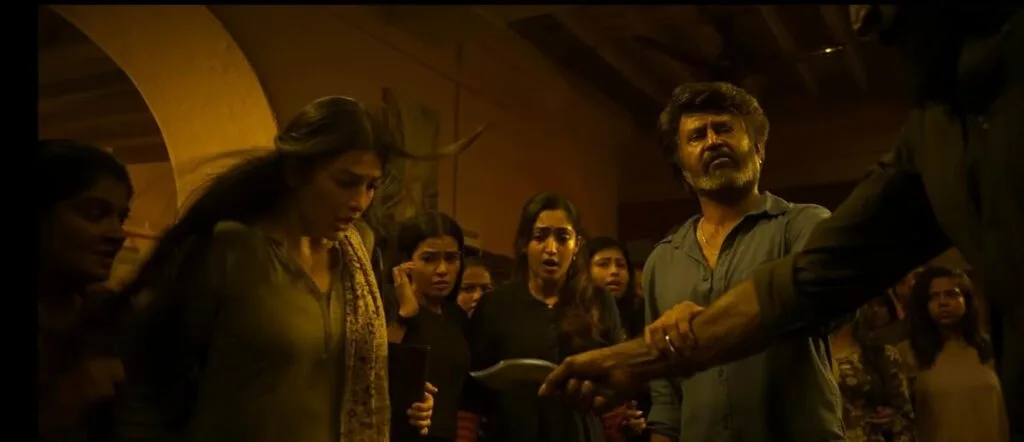 MV5BMzZmZTM1MWYtODE3Ny00NzAyLWIwNDgtYjhlYTc2OGI5NWIwXkEyXkFqcGc@._V1_QL75_UX1377_ - Times of Dubai Coolie movie review rajinikanth shines in lokesh kanagarajs action drama times of dubai