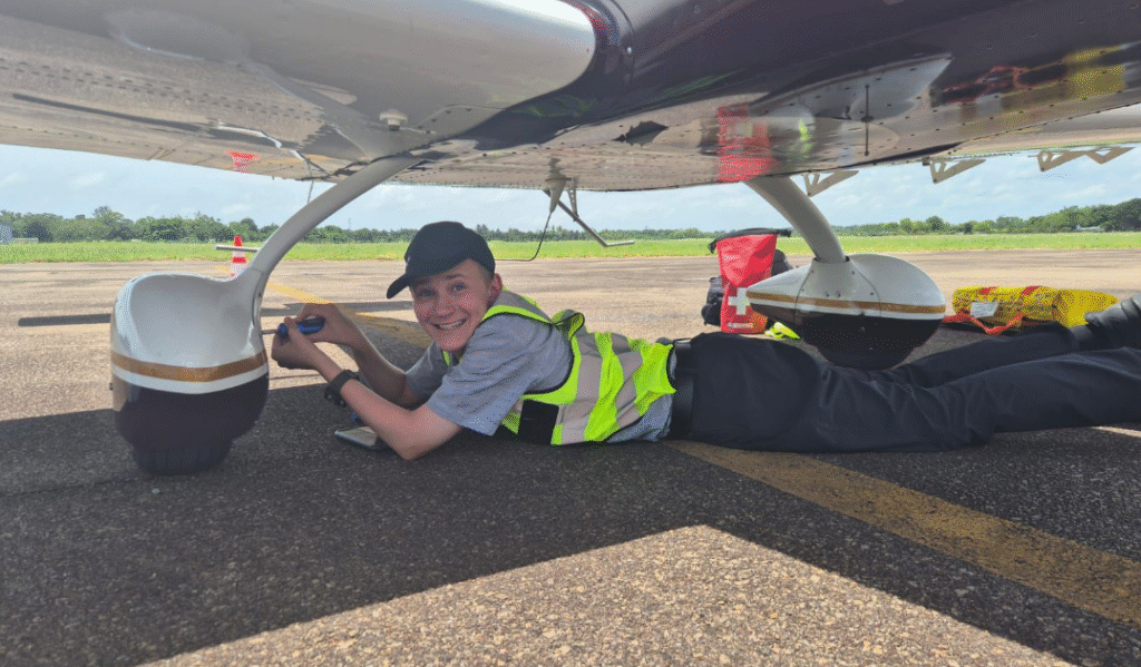 15-Year-Old Australian Pilot Nears Dubai Landing on Historic Flight Around the World
