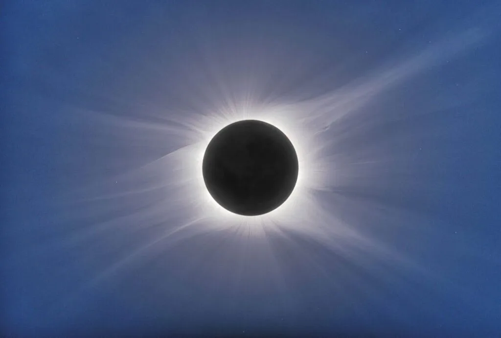 Totality2010-S&T-DennisDiCicco - Times of Dubai Longest solar eclipse to bring rare six minutes of darkness on august 2 2027 times of dubai