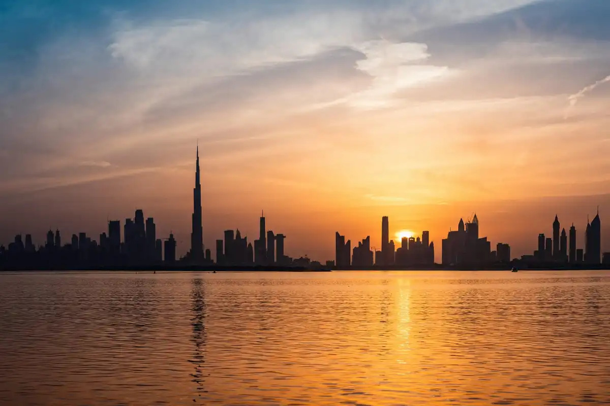 UAE Weather Update Prepares For A Shift: Stronger Winds And Cooler Days