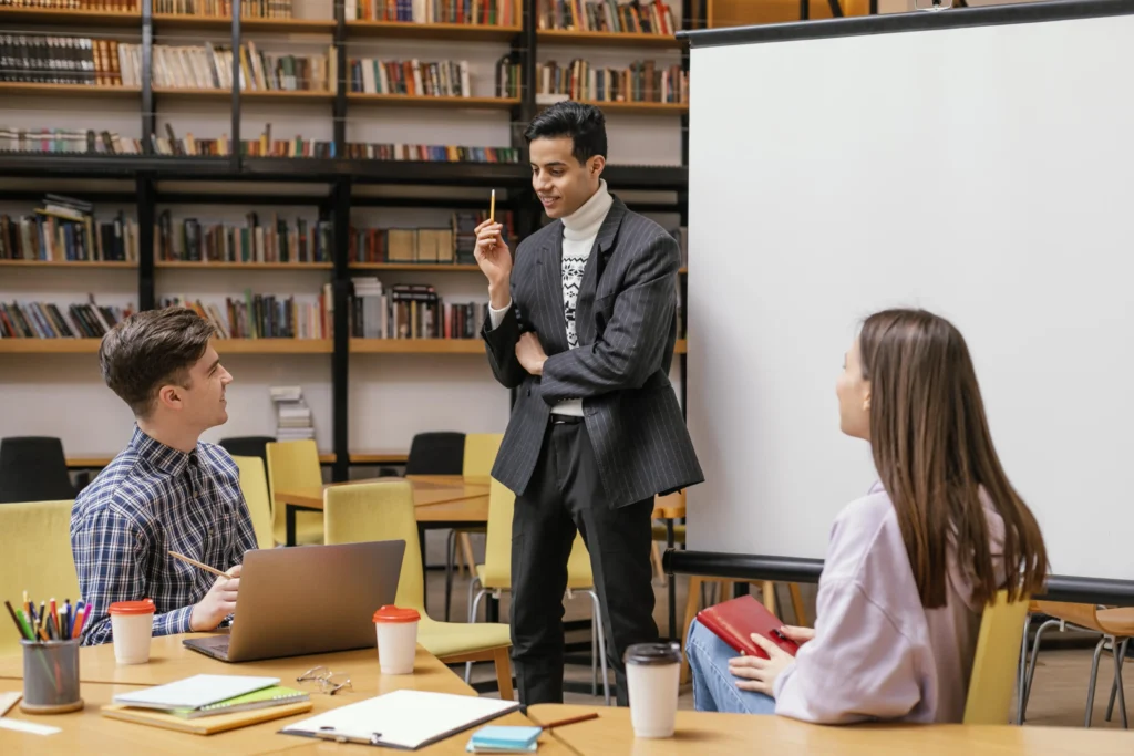 New KHDA Rules Transform Teacher Qualifications