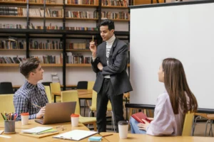 New KHDA Rules Transform Teacher Qualifications