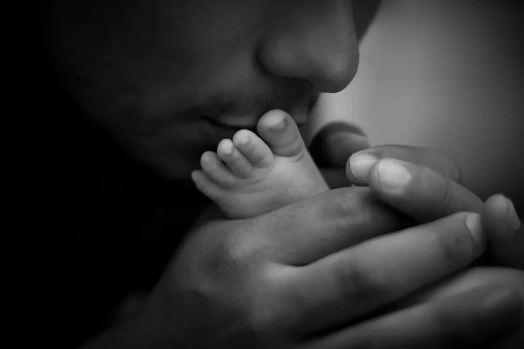 100-Day Maternity Leave Drives UAE Private Sector Talent Revolution