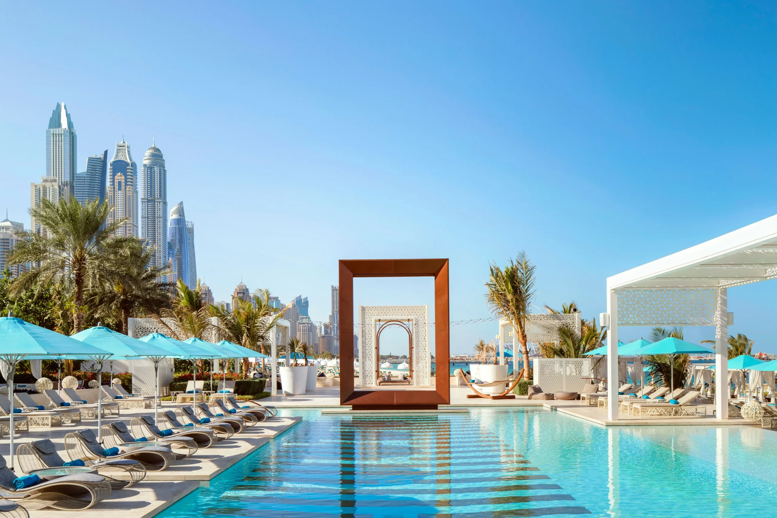 The Ultimate Guide to the Best Beach Clubs in Dubai 2025