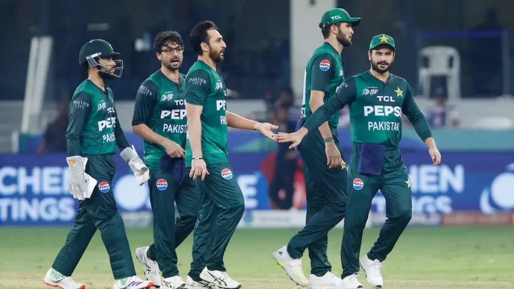 Pakistan Beat UAE to Reach Super Four Stage: Key Highlights