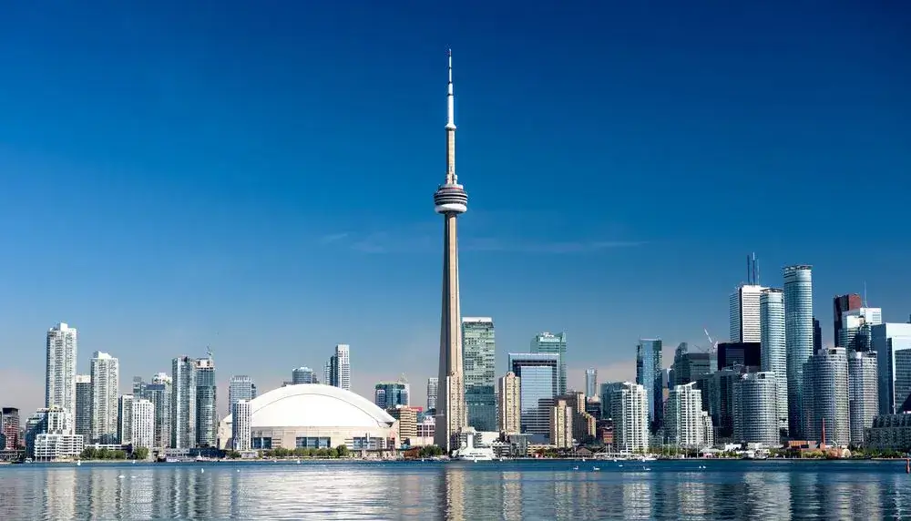 Canada - The Top 10 Places With The Most Expensive Real Estate Markets in 2025
