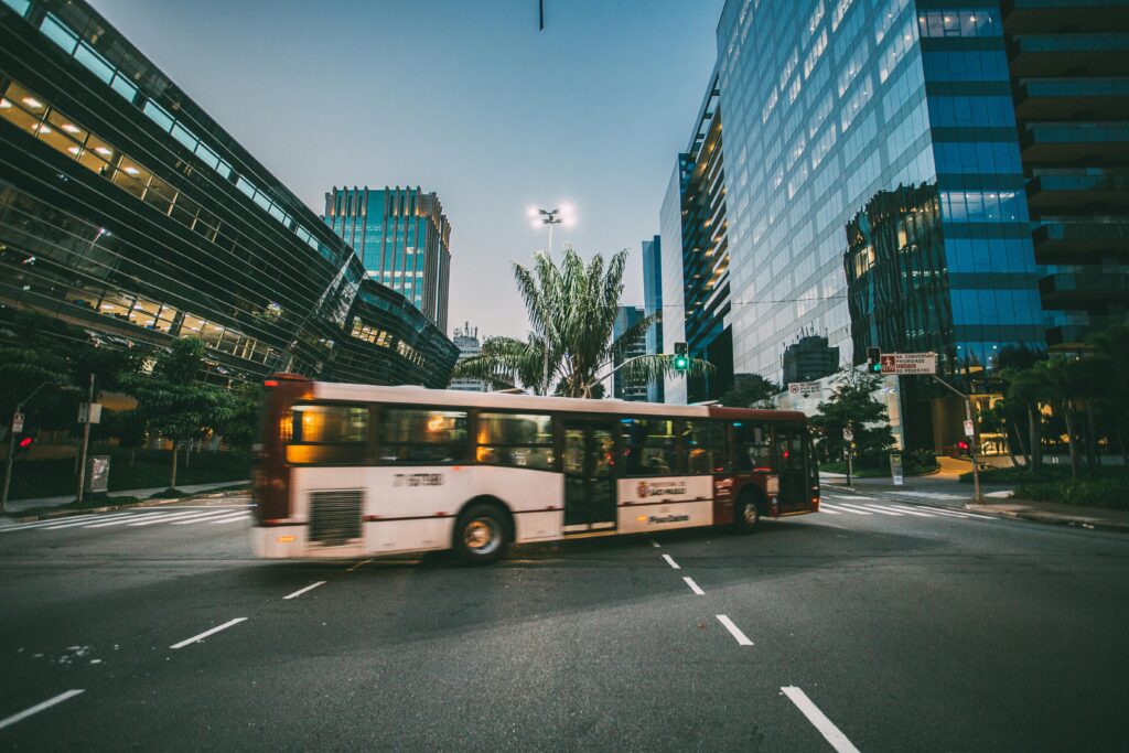 Abu Dhabi Unlimited Bus Travel Pass: Weekly & Monthly Access from Dh35