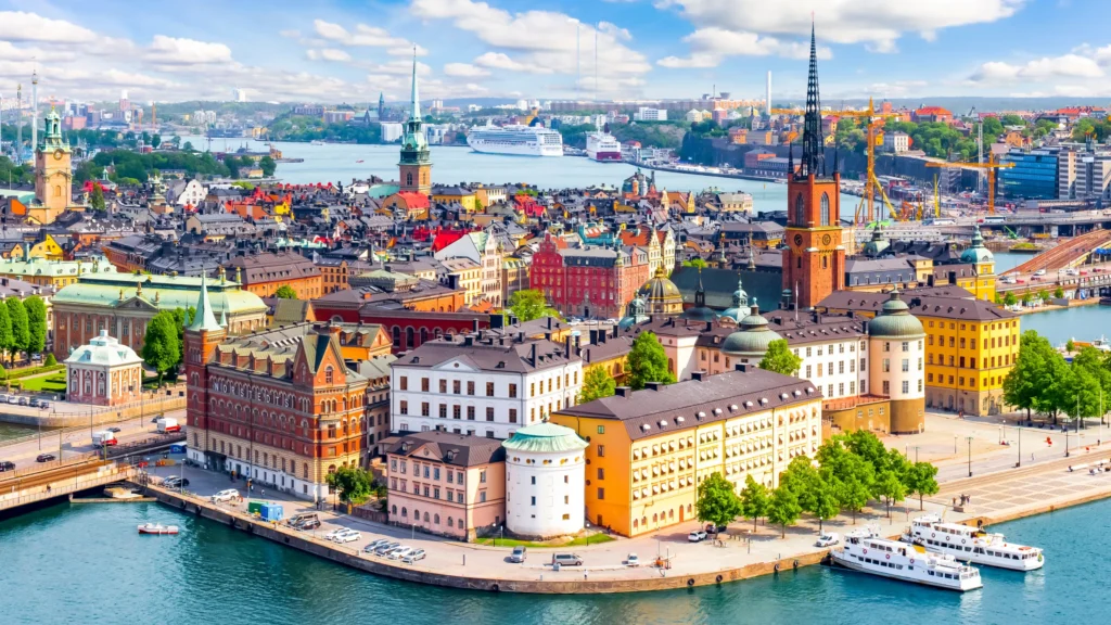 The Most Economically Stable Countries In The World - Top 10 Ranking